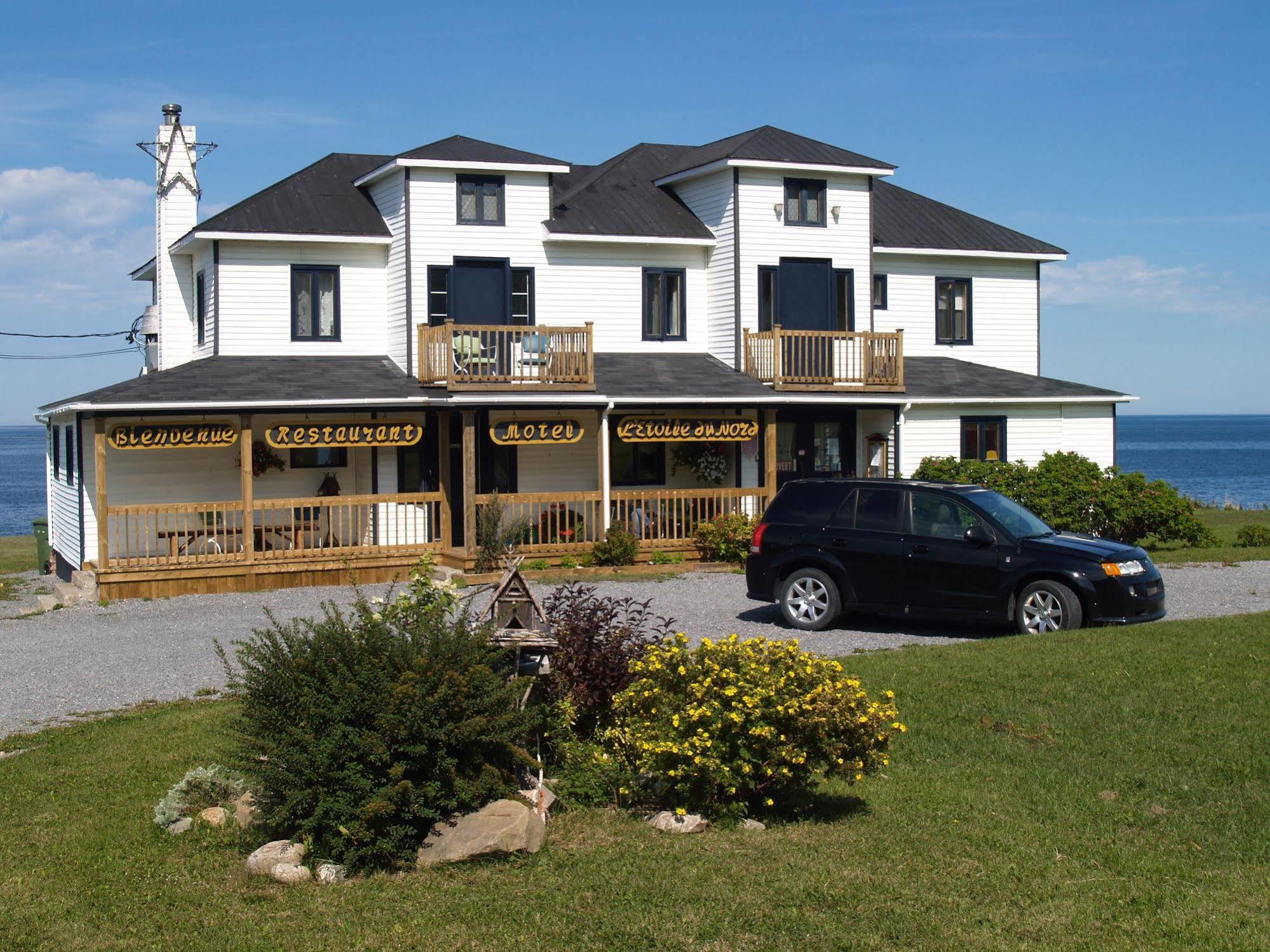 Restaurant-Motel L'Etoile Du Nord Pointe a la Fregate Exterior foto